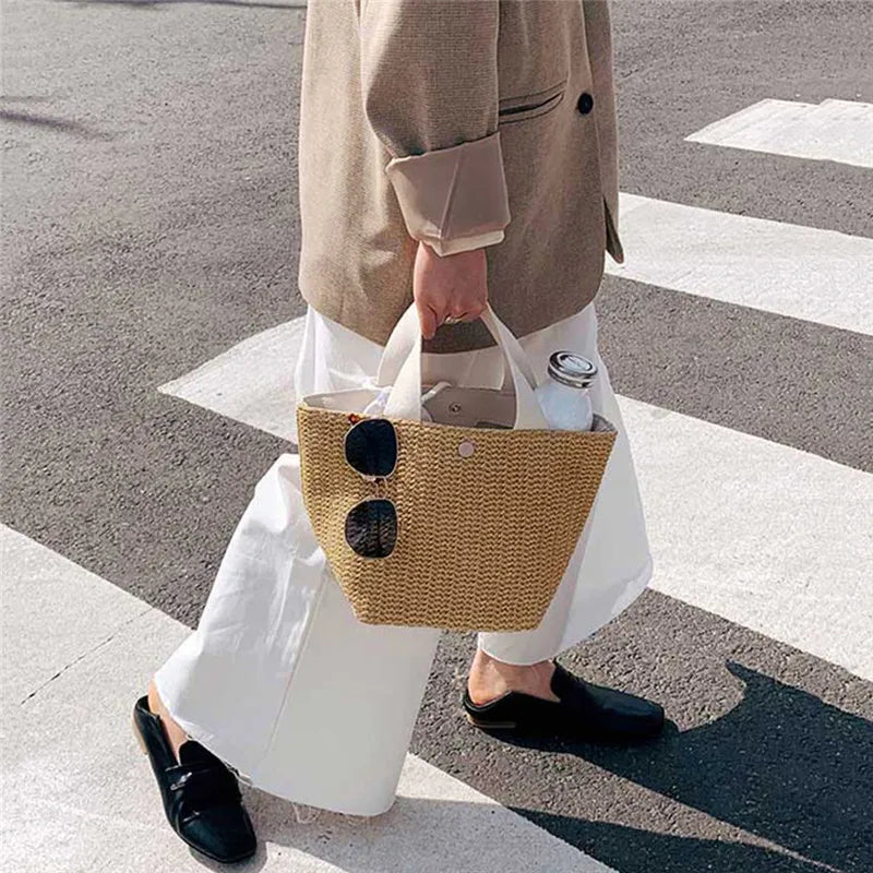 Elegant Straw Beach Bag