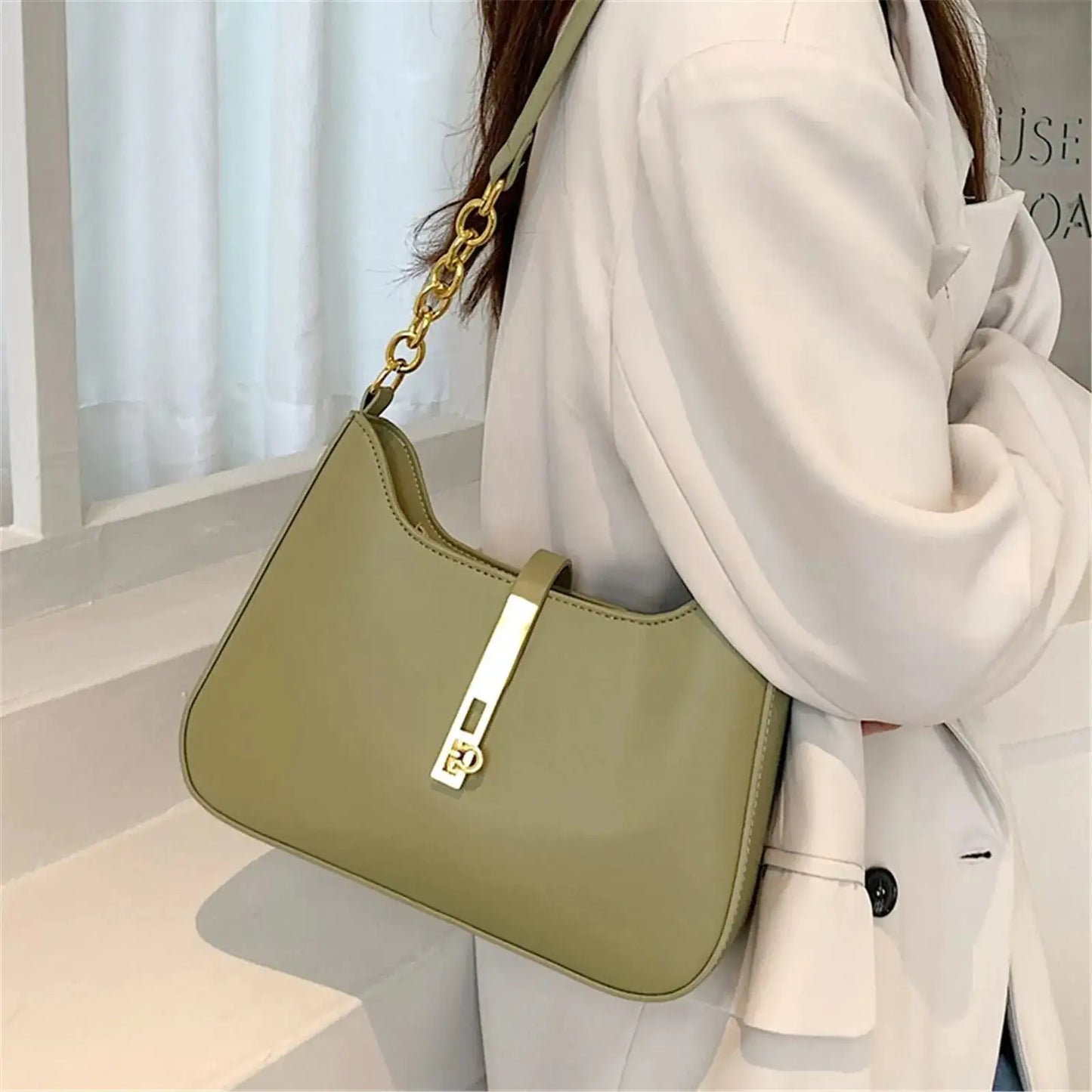 Elegant Shoulder Bag